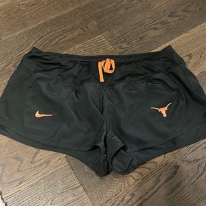 Medium black University of Texas Longhorns Nike Dri Fit shorts